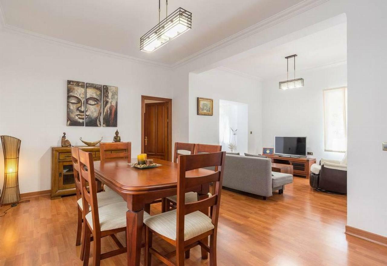 Apartamento Milagros 110 M2 Málaga Extérieur photo